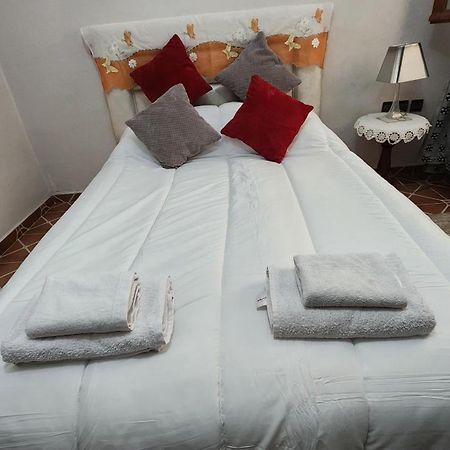 Appartement Riad 5Min A Pied De L'Aeroport Marrákes Kültér fotó
